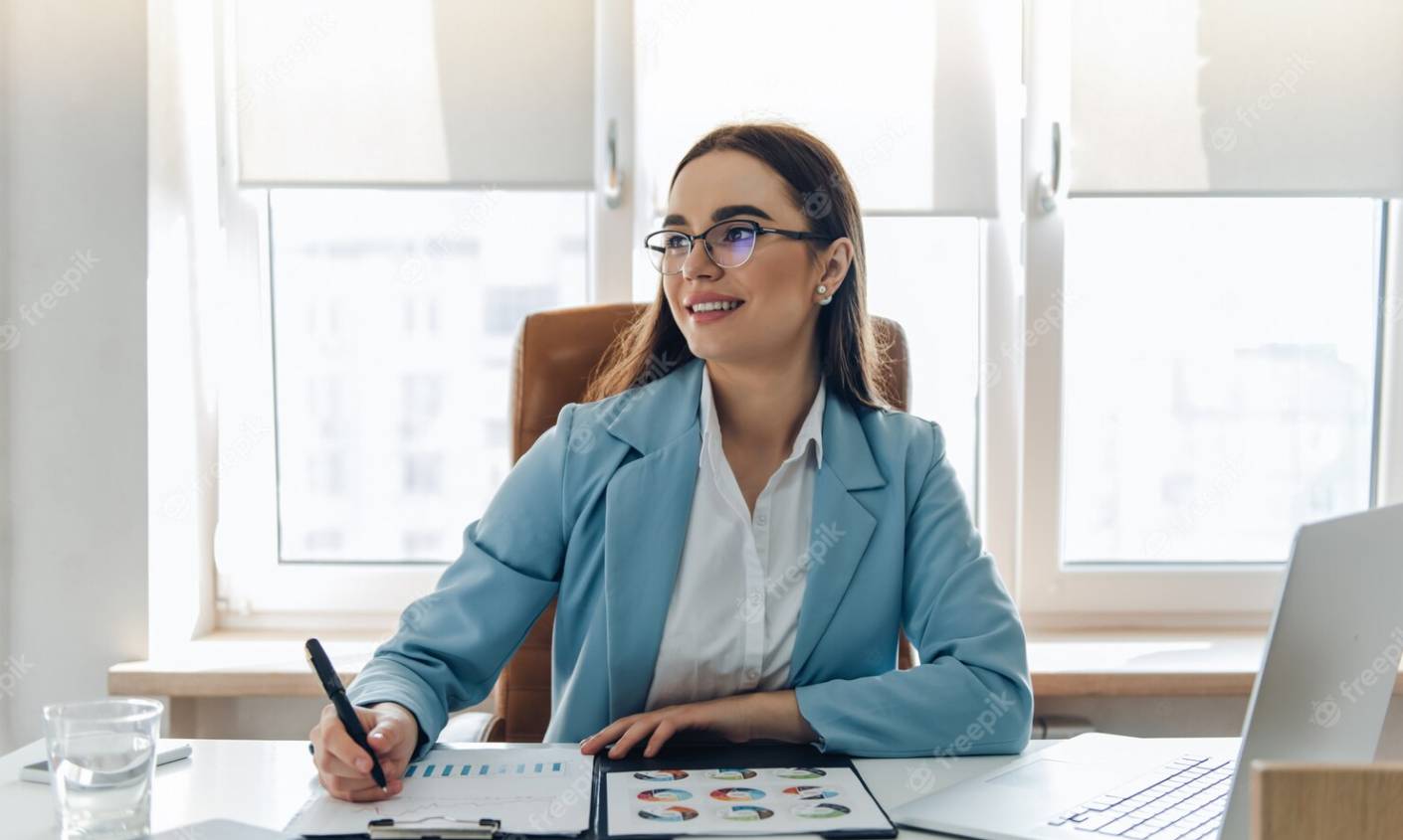 Secrétaire Assistant(e) chargée d&rsquo;accueil et de gestion administrative – Niveau BAC – Formation hybride